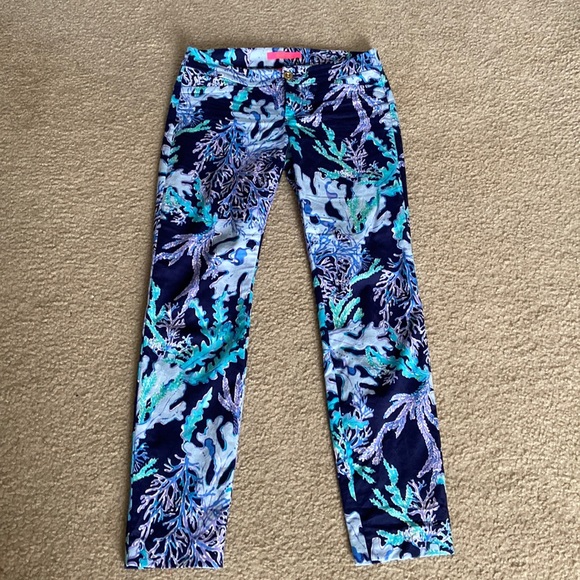 Lilly Pulitzer Capri - Picture 2 of 13